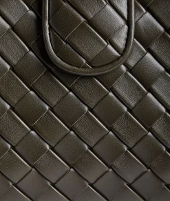 Teen Lauren 1980 With Chain