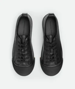 Vulcan Leather Sneaker
