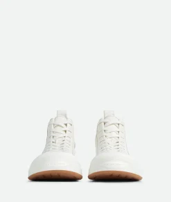 Vulcan Leather Sneaker