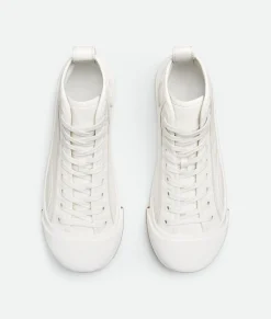 Vulcan Leather Sneaker